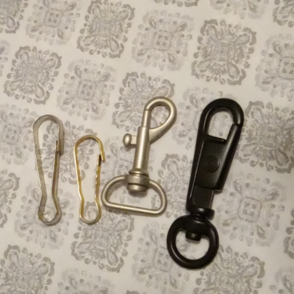 Wenger Clasps - Picture 5 of 6